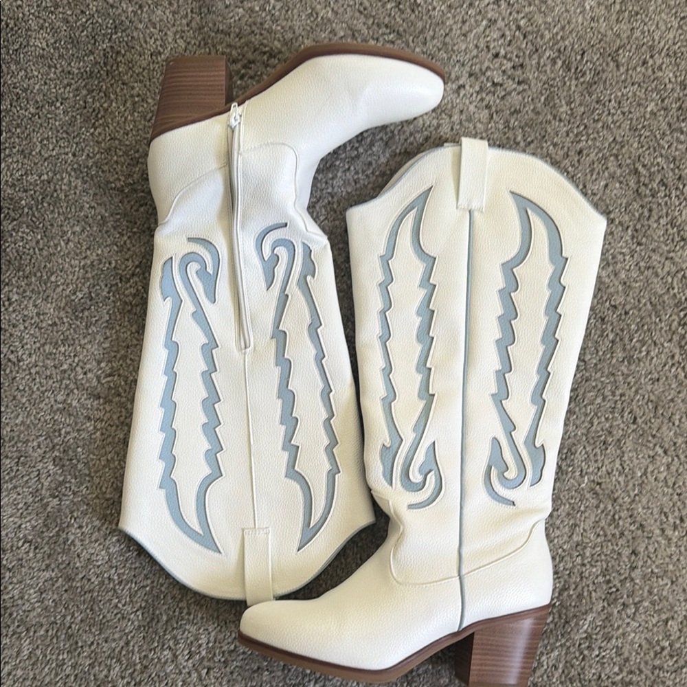 ARULA White Western Knee-High Boots with Gray Stitching - Picture 2 of 4